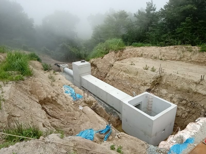 放流施設工