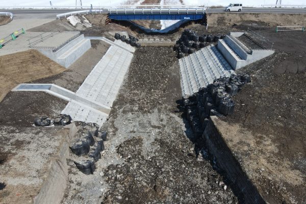 一般国道236号 更別村 更別橋下部外一連工事